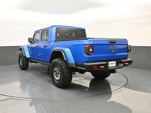 Used 2024 Jeep Gladiator Mojave AWD/4WD image 8