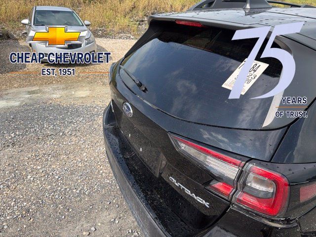 Used 2023 Subaru Outback Premium AWD/4WD image 6
