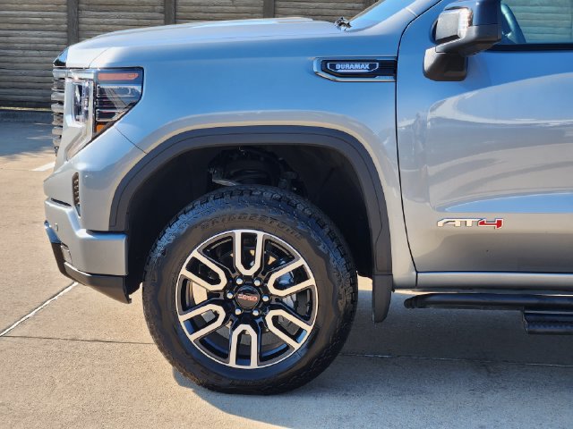 Used 2026 GMC Sierra 1500 AT4 w/ AT4 Premium Package AWD/4WD image 15
