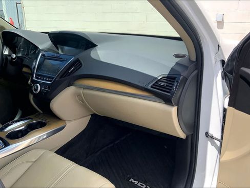 Used 2020 Acura MDX w/ Advance Package FWD image 23