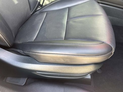 Used 2022 Lincoln Corsair Reserve w/ Elements Package image 16