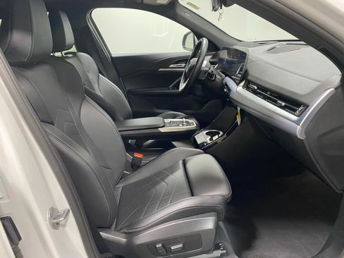 Used 2025 BMW X2 xDrive28i w/ Premium Package image 20