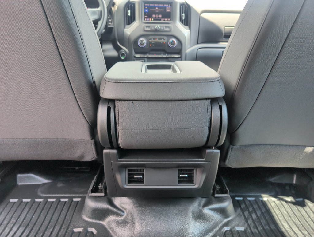 New 2026 Chevrolet Silverado 2500 W/T w/ LPO, Dark Essentials Package AWD/4WD image 29