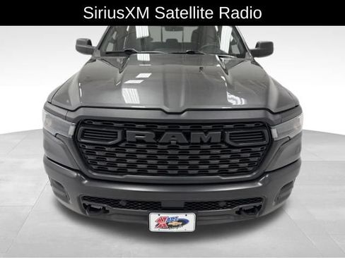 Used 2025 RAM 1500 Warlock AWD/4WD image 7
