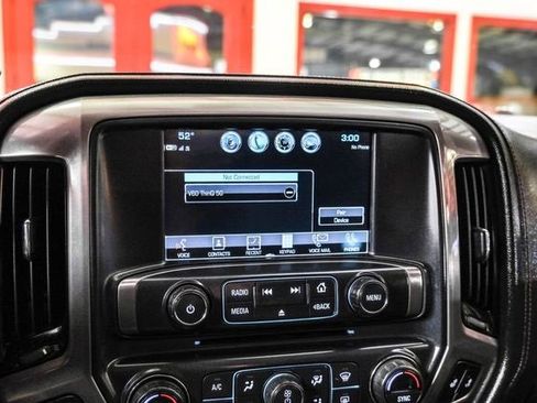 Used 2018 GMC Sierra 1500 SLT w/ All Terrain X Package image 26