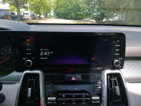 Used 2022 Kia Sorento SX AWD/4WD image 22