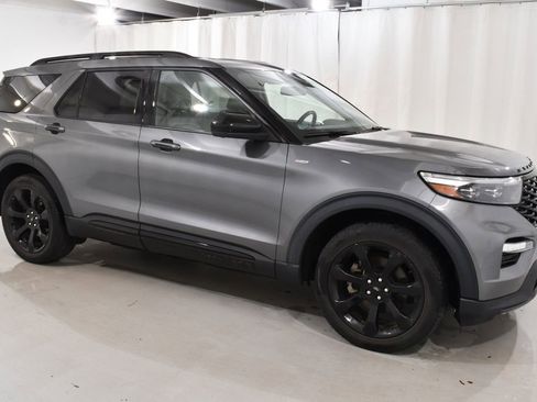 Used 2022 Ford Explorer ST-Line w/ Class IV Trailer Tow Package AWD/4WD image 5