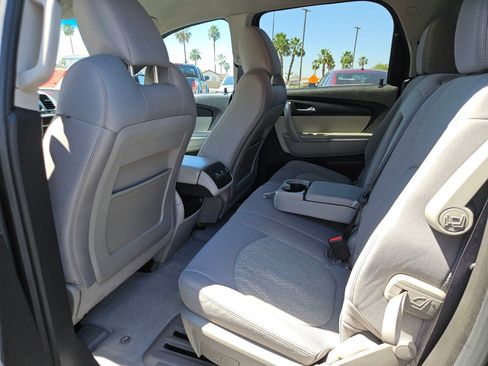 Used 2011 GMC Acadia SL w/ Preferred Package FWD image 20