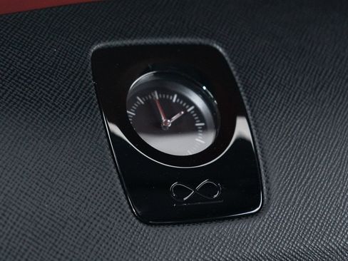 Certified 2024 Rolls-Royce Cullinan Black Badge w/ Dark Exterior Package image 45