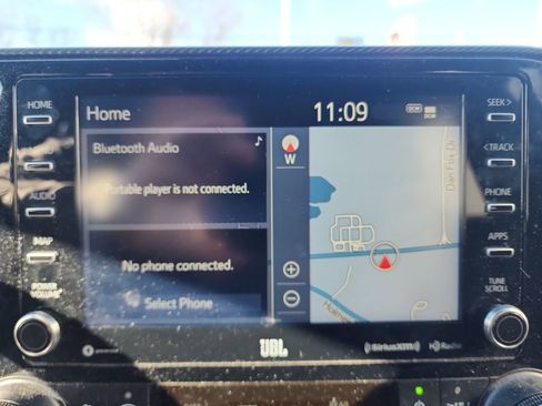 Used 2021 Toyota Highlander XSE image 16