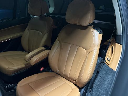Used 2021 BMW X7 xDrive40i w/ Premium Package AWD/4WD image 56
