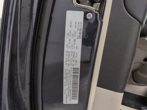 Certified 2020 Chrysler Pacifica Limited image 38