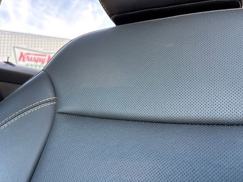 Used 2020 Chevrolet Traverse Premier w/ Redline Edition image 6