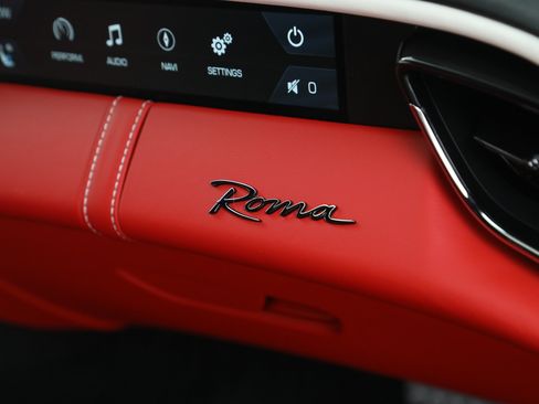 Certified 2021 Ferrari Roma RWD image 21