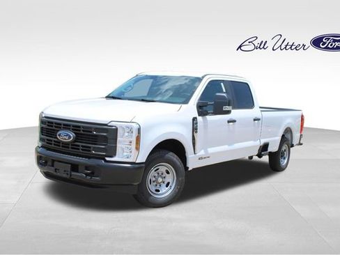 New 2026 Ford F250 XL w/ Camper Package RWD image 1