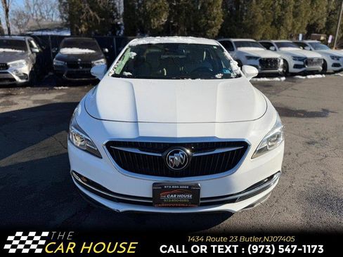 Used 2017 Buick LaCrosse Premium image 4