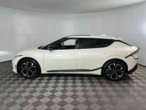 Used 2022 Kia EV6 GT-Line image 10