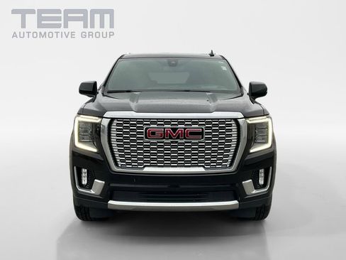 Used 2022 GMC Yukon Denali image 2