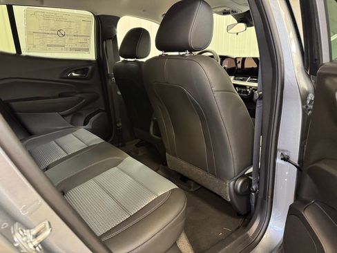 New 2026 Chevrolet Trax LT w/ Driver Confidence Package FWD image 24