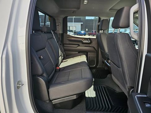 Certified 2022 GMC Sierra 1500 Elevation w/ Preferred Package AWD/4WD image 15