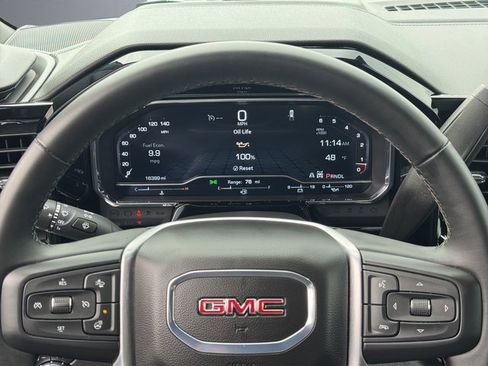Certified 2024 GMC Sierra 1500 Elevation image 16