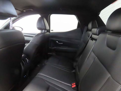 Used 2025 Hyundai Santa Cruz SEL image 17