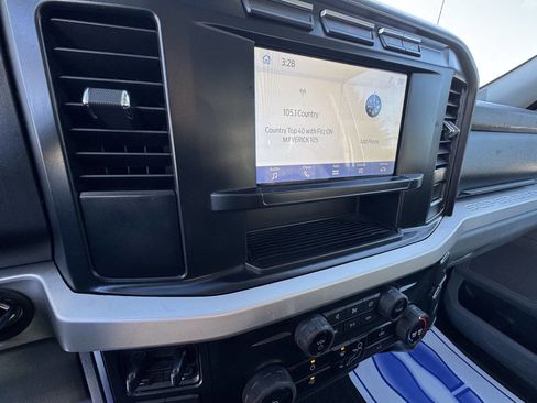 Used 2023 Ford F250 XLT w/ FX4 Off-Road Package image 39
