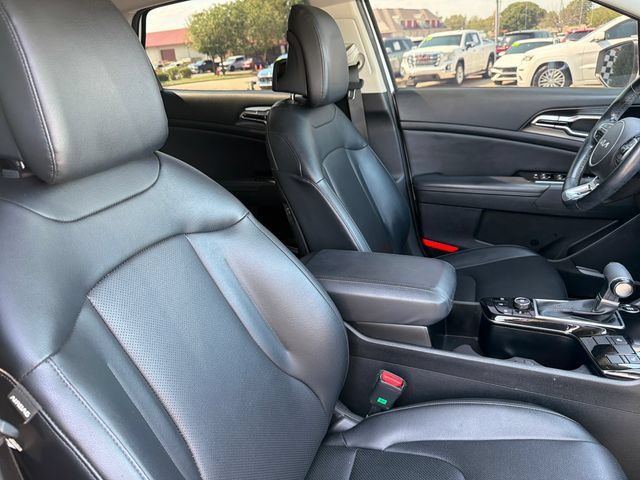 Certified 2023 Kia Sportage EX FWD image 25