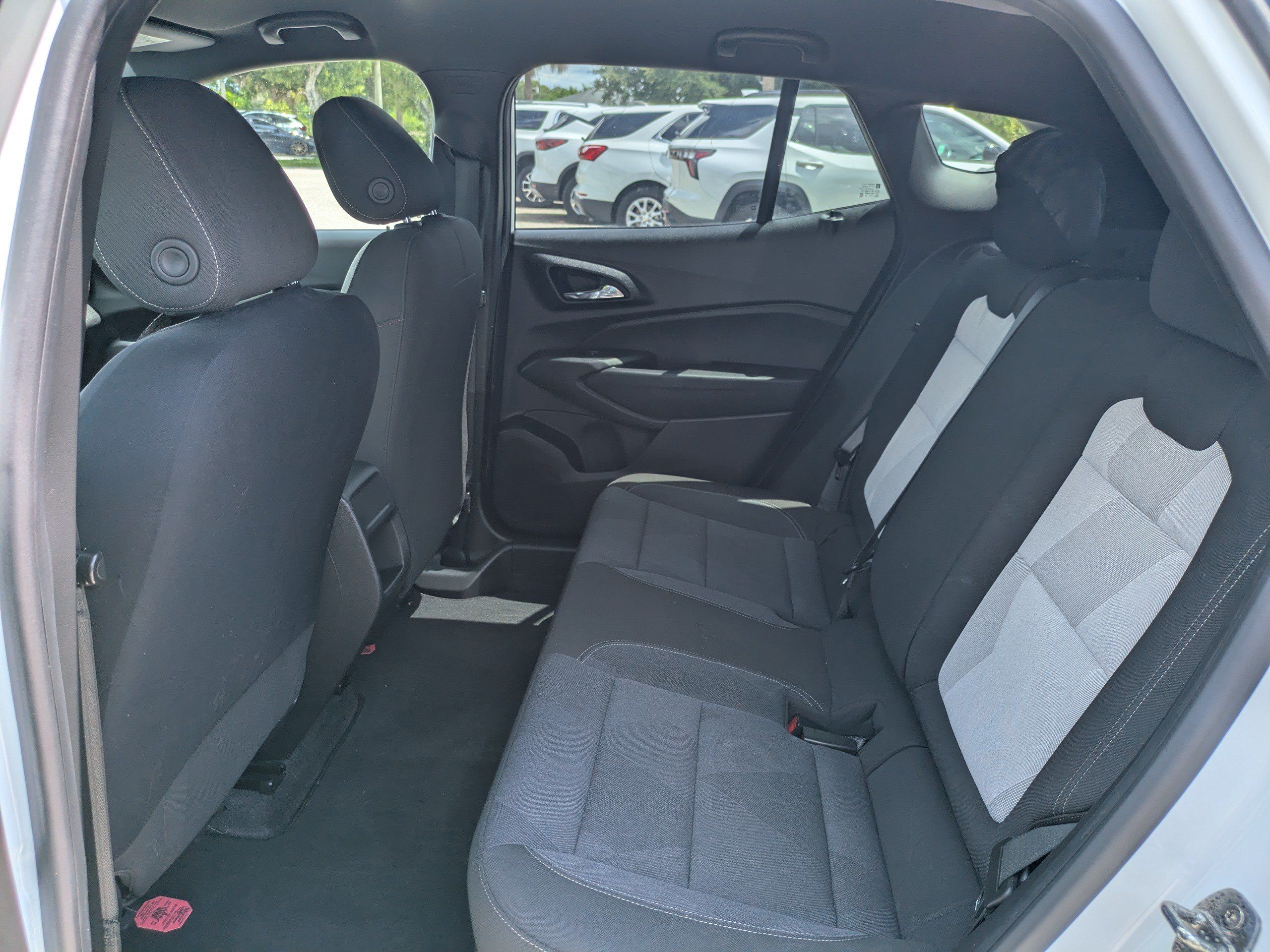 Used 2024 Chevrolet Trax RS w/ Driver Confidence Package FWD image 13