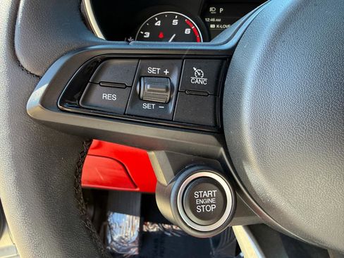 Used 2020 Alfa Romeo Giulia Ti w/ Nero Edizione image 16