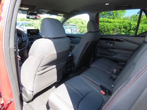 New 2025 Honda Pilot Sport image 15