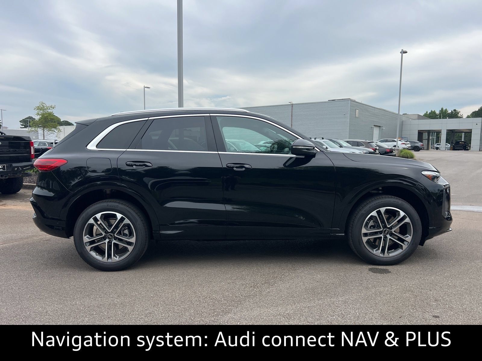 New 2026 Audi Q5 Premium Plus AWD/4WD image 3