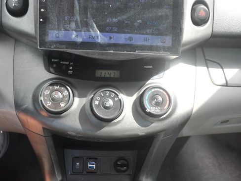 Used 2011 Toyota RAV4 4WD V6 w/ Tow Prep Pkg image 33