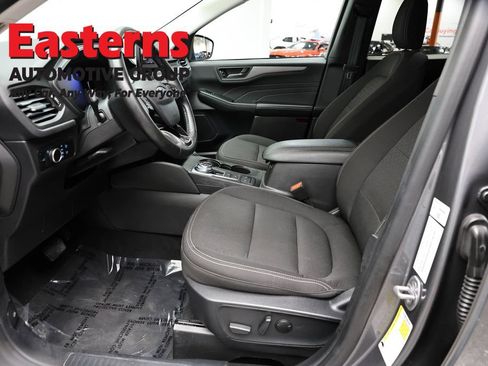 Used 2024 Ford Escape Active AWD/4WD image 13