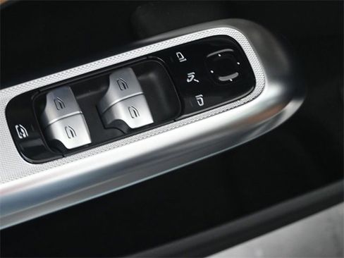 New 2026 Mercedes-Benz E 350 4MATIC Sedan image 13