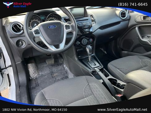 Used 2019 Ford Fiesta SE w/ Equipment Group 201A FWD image 6