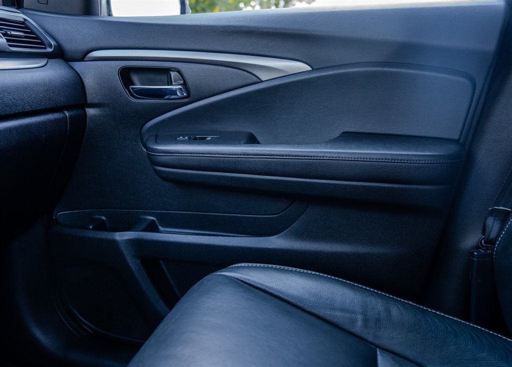 Used 2019 Honda Pilot EX-L image 23