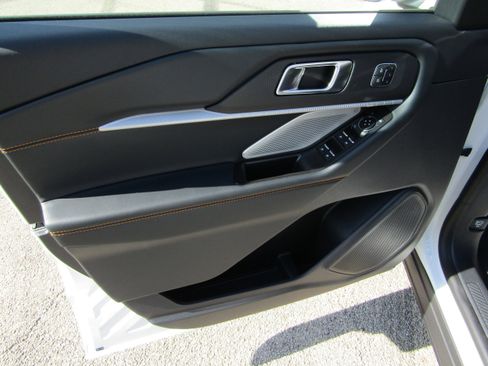 New 2026 Ford Explorer Tremor AWD/4WD image 10