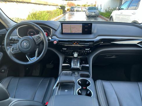 Used 2024 Acura MDX w/Technology Package image 19