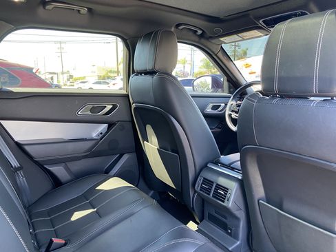 Used 2021 Land Rover Range Rover Velar R-Dynamic S AWD/4WD image 22