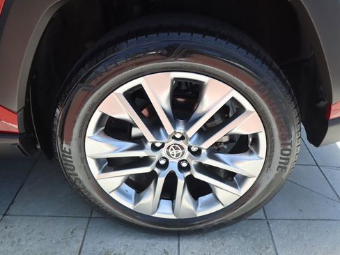 Used 2024 Toyota RAV4 Limited FWD image 10