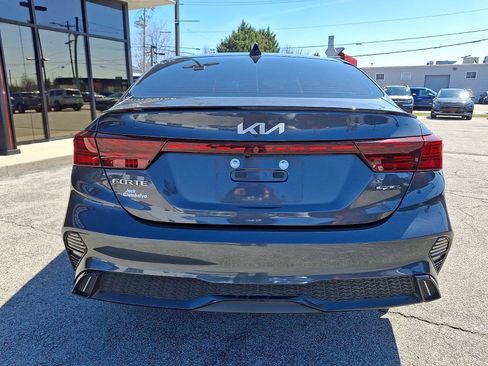 Used 2023 Kia Forte GT-Line w/ GT-Line Premium Package image 6