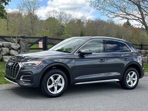 Used 2023 Audi Q5 2.0T Premium w/ Convenience Package AWD/4WD image 12