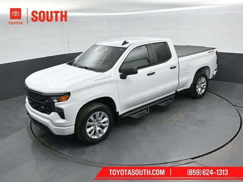 Used 2022 Chevrolet Silverado 1500 Custom AWD/4WD image 47