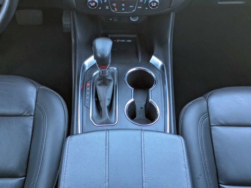 Used 2023 Chevrolet Traverse RS w/ LPO, Floor Liner Package AWD/4WD image 6