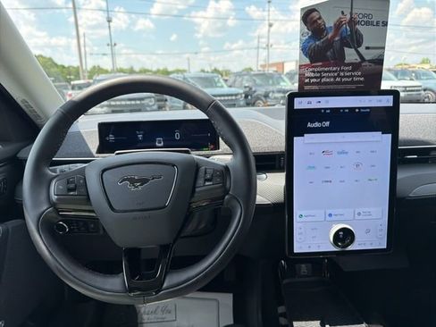 Used 2025 Ford Mustang Mach-E Premium RWD image 26