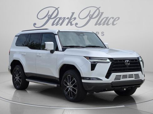 Certified 2026 Lexus GX 550 w/ Accessory Package (2T) AWD/4WD image 7