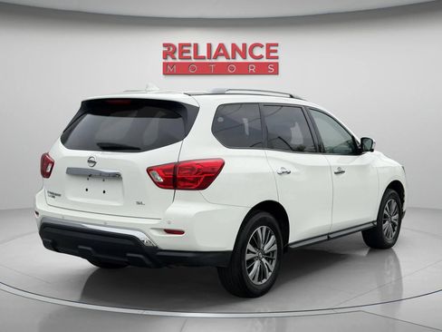 Used 2020 Nissan Pathfinder SL FWD image 6