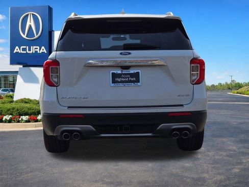 Used 2023 Ford Explorer Platinum w/ Technology Package AWD/4WD image 20