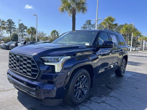 Used 2026 Toyota Sequoia Platinum image 5